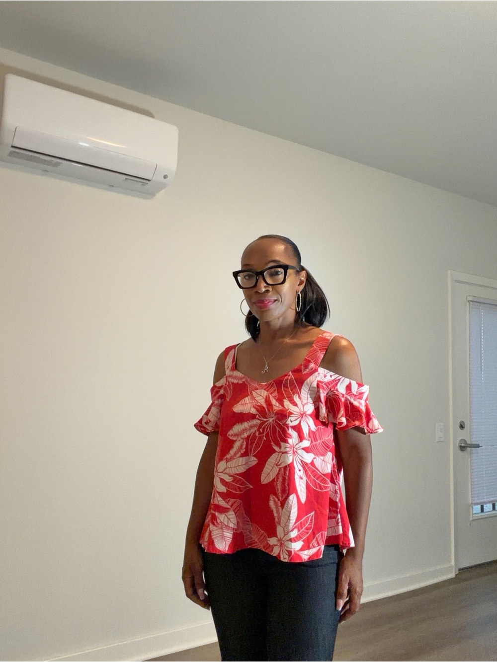 Cold-Shoulder Floral Print Women's Top in Red